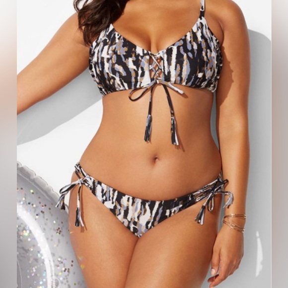 NWT Swimsuits‎ For All Lace Up Tassel Bikini - 18/16 - Picture 1 of 15